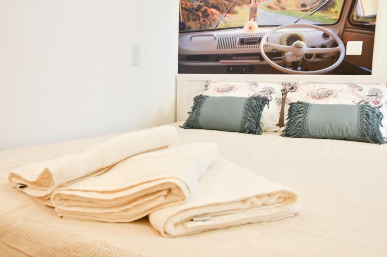 Peaceful & Cozy W/ Balcony Apartment Porto