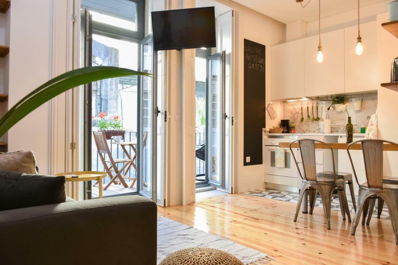 Apartment Peaceful & Cozy W/ Balcony Porto